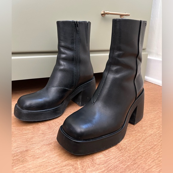 Vagabond Brooke boots. Size 5 - Picture 1 of 6